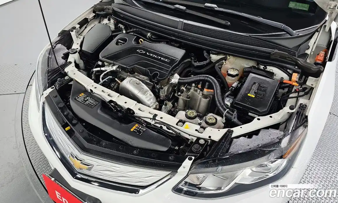 Chevrolet Volt 2017 1.5 Автомат в Москве № 540206, фото 6