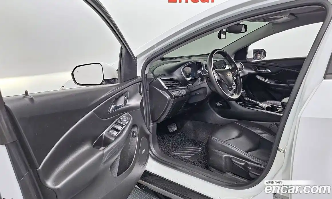 Chevrolet Volt 2017 1.5 Автомат в Москве № 540206, фото 10