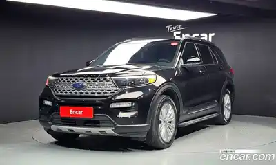 Ford Explorer, 2022