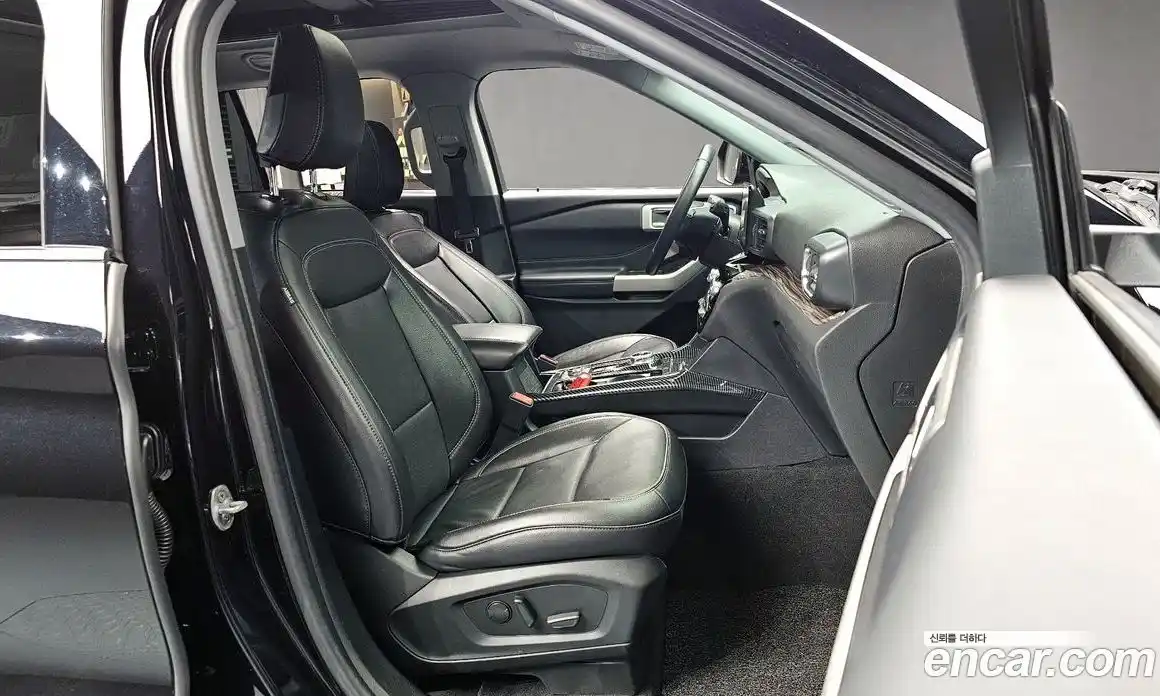 Ford Explorer 2022 2.3 Автомат в Москве № 540494, фото 10