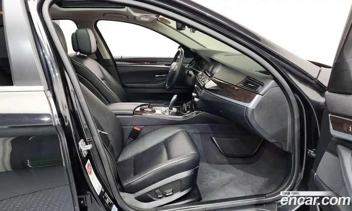 BMW 5-Series 2013 2.0 Автомат в Москве № 541035, фото 11