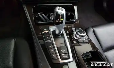 BMW 5-Series 2013 2.0 Автомат в Москве № 541035, миниатюра 9
