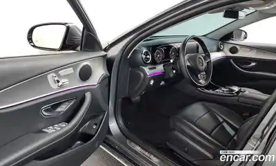 Mercedes-Benz E-Class 2017 2.0 Автомат в Москве № 542128, миниатюра 10