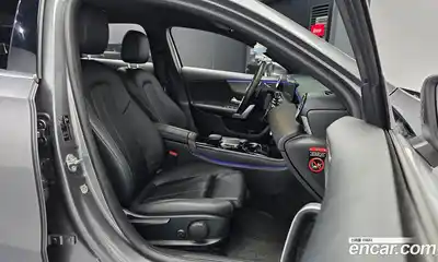 Mercedes-Benz A-Class 2021 2.0 Автомат в Москве № 543065, миниатюра 11