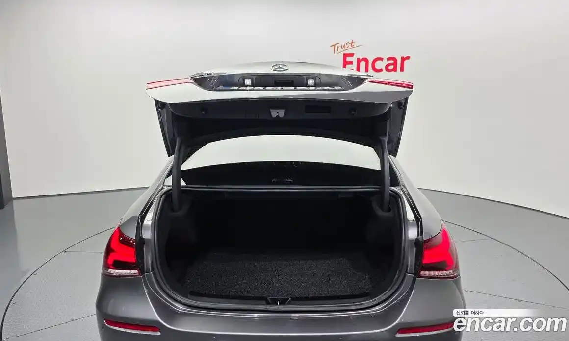 Mercedes-Benz A-Class 2021 2.0 Автомат в Москве № 543065, фото 20