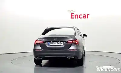 Mercedes-Benz A-Class 2021 2.0 Автомат в Москве № 543065, миниатюра 4