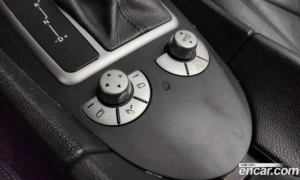 Mercedes-Benz SLK-Class 2011 3.5 Автомат в Москве № 543082, фото 18