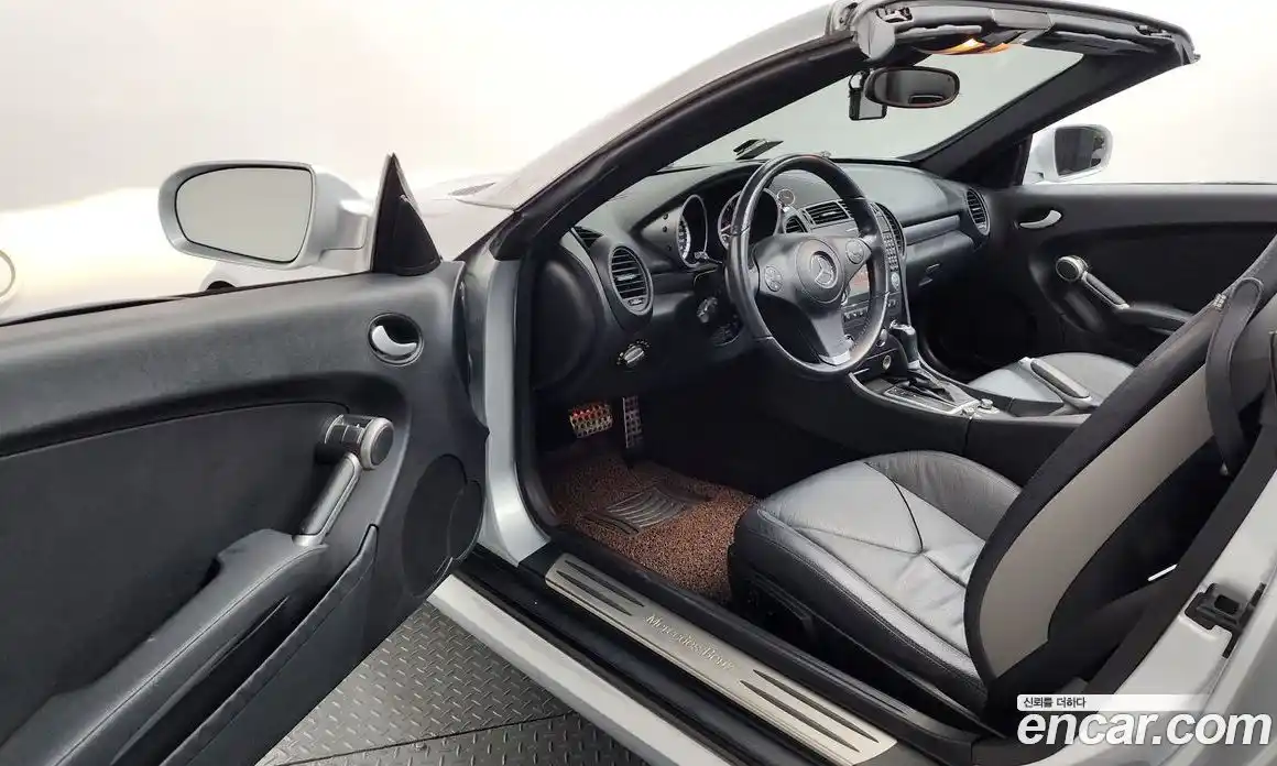 Mercedes-Benz SLK-Class 2011 3.5 Автомат в Москве № 543082, фото 10