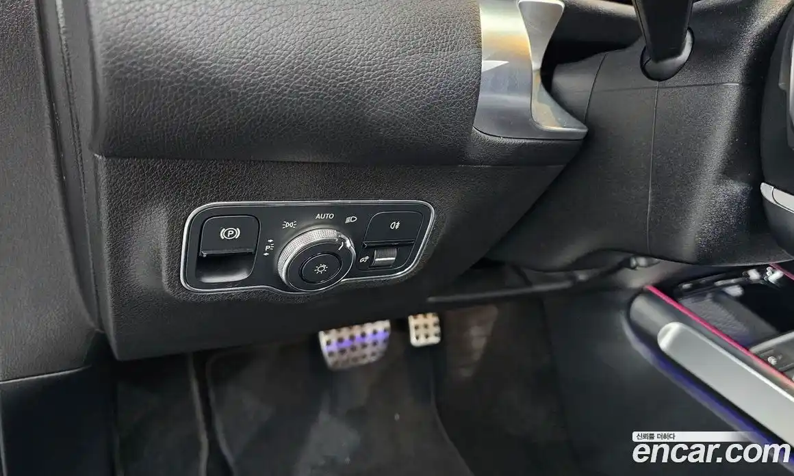 Mercedes-Benz GLB-Class 2021 2.0 Автомат в Москве № 543314, фото 16