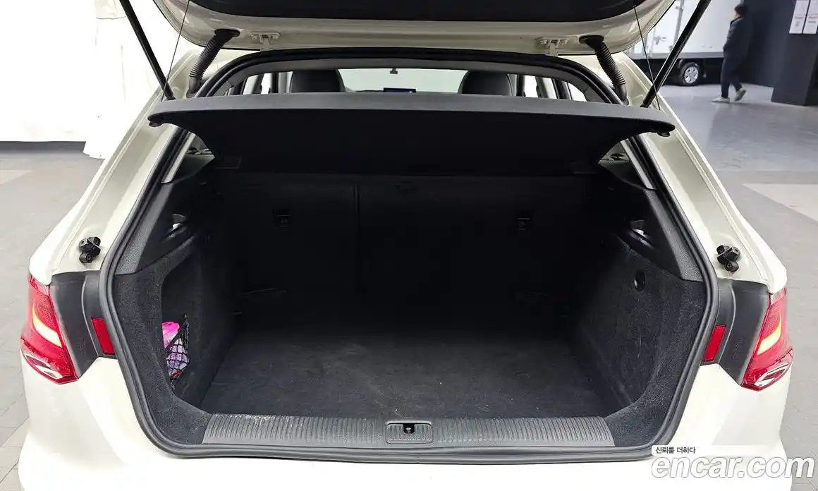 Audi A3 2015 2.0 Автомат в Москве № 544456, фото 20