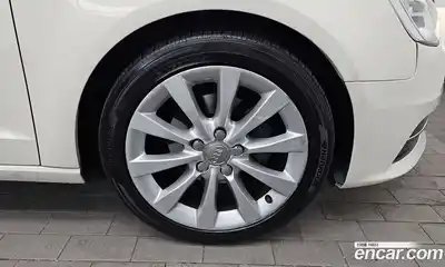 Audi A3 2015 2.0 Автомат в Москве № 544456, миниатюра 5