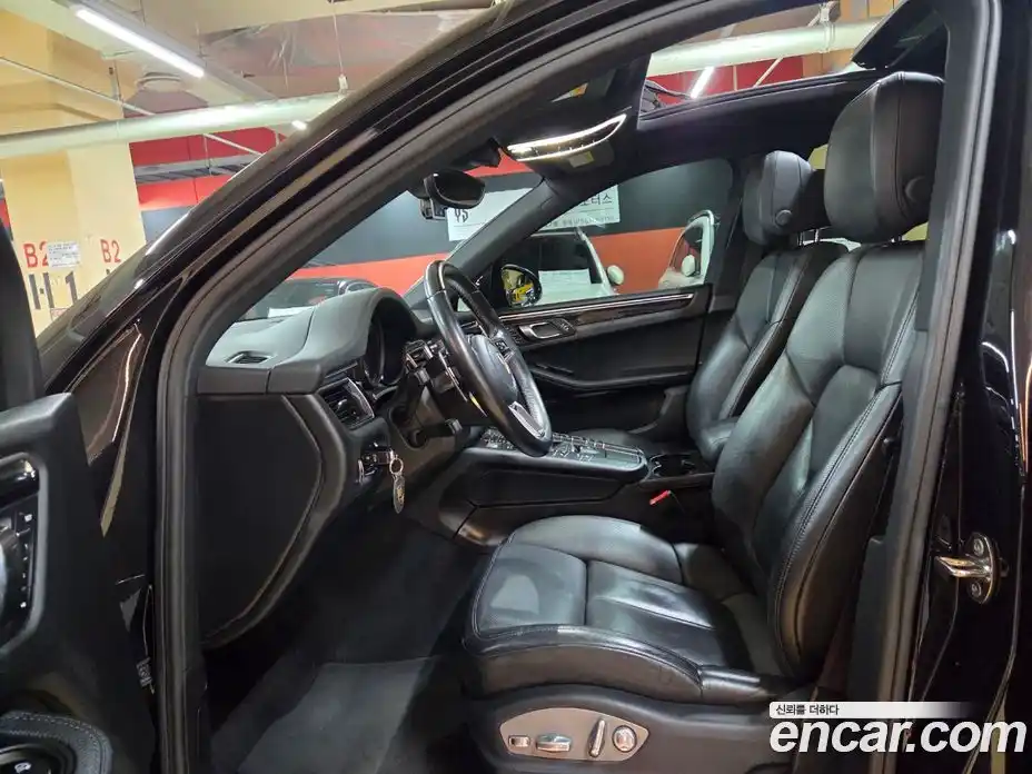 Porsche Macan 2017 3.0 Автомат в Москве № 546041, фото 11