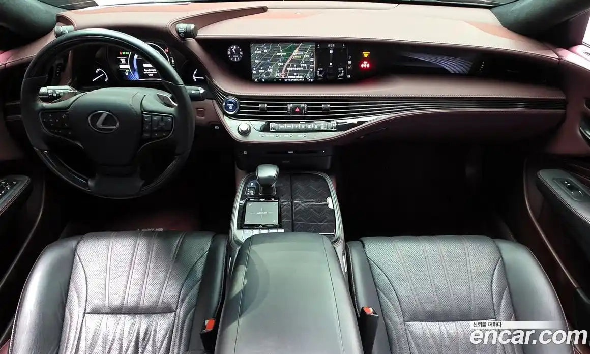 Lexus LS 2020 3.5 Автомат в Москве № 547045, фото 7