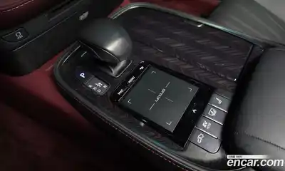 Lexus LS 2020 3.5 Автомат в Москве № 547045, миниатюра 9