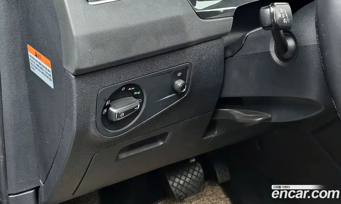 Volkswagen Tiguan 2018 2.0 Автомат в Москве № 547302, фото 16