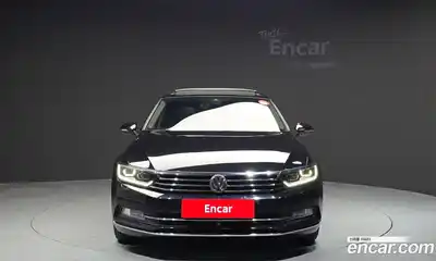 Volkswagen Passat 2018 2.0 Автомат в Москве № 547309, миниатюра 3