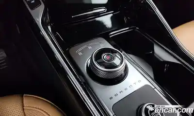 Kia Sorento 2023 2.5 Автомат в Москве № 56223, миниатюра 9