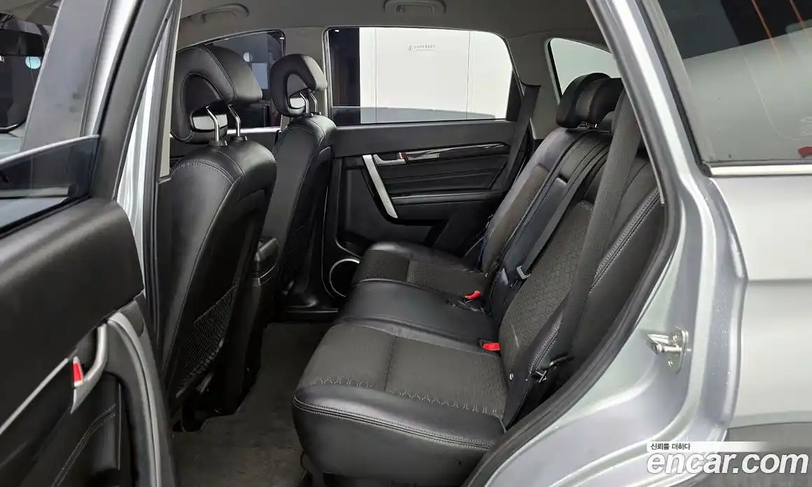 Chevrolet Captiva 2015 2.2 Автомат в Москве № 75930, фото 9