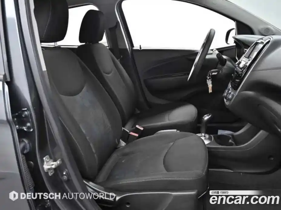 Chevrolet Spark 2017 1.0 Автомат в Москве № 100950, фото 10