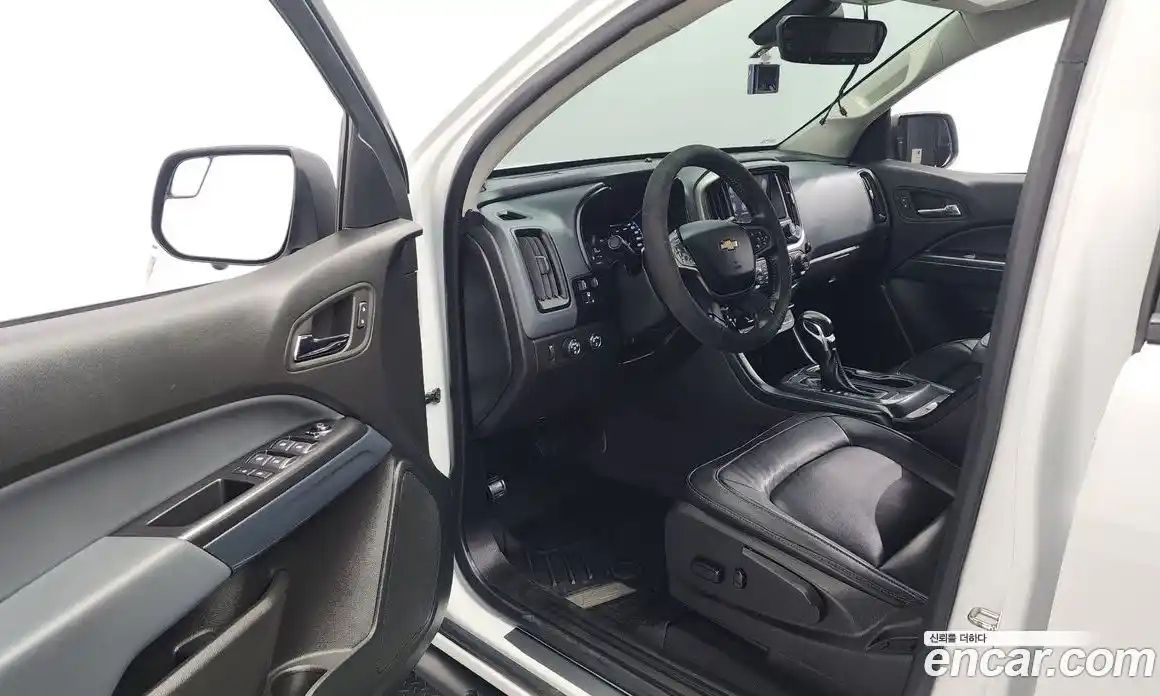 Chevrolet Colorado 2022 3.6 Автомат в Москве № 103854, фото 10