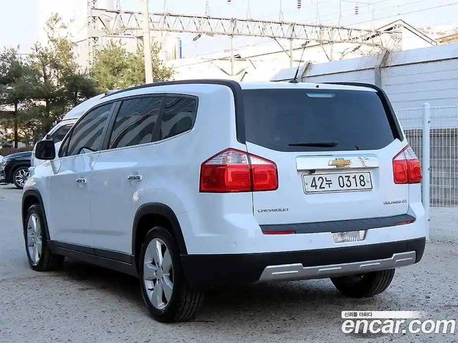 Chevrolet Orlando 2016 1.6 Автомат в Москве № 105279, фото 3