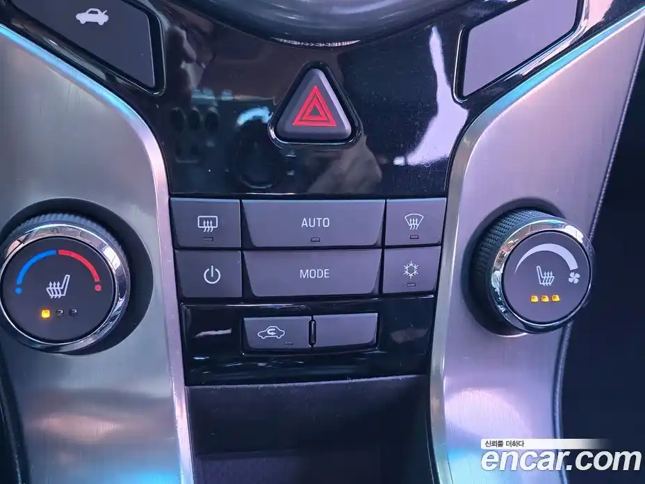 Chevrolet Cruze 2015 2.0 Автомат в Москве № 105311, фото 17