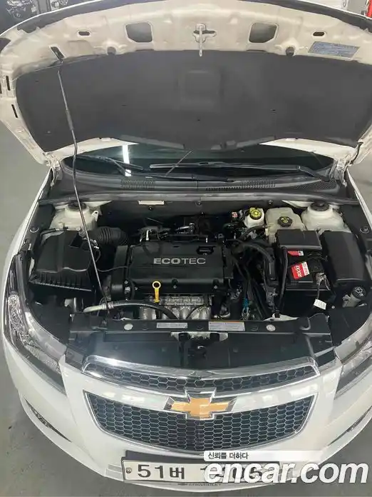 Chevrolet Cruze 2011 1.8 Автомат в Москве № 105757, фото 3