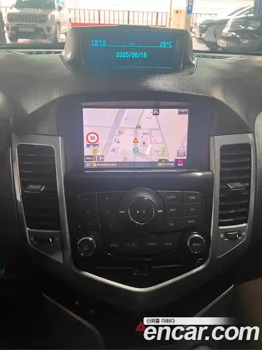 Chevrolet Cruze 2011 1.8 Автомат в Москве № 105757, фото 8