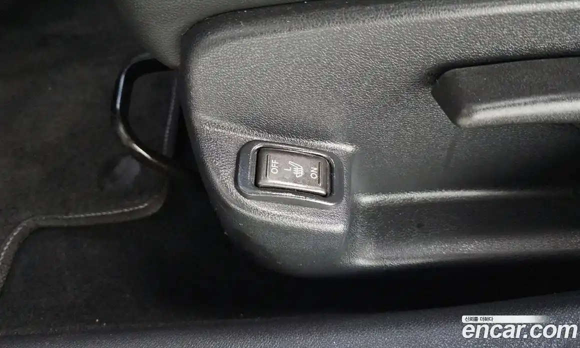 Renault SM3 2012 1.6 Автомат в Москве № 105980, фото 18