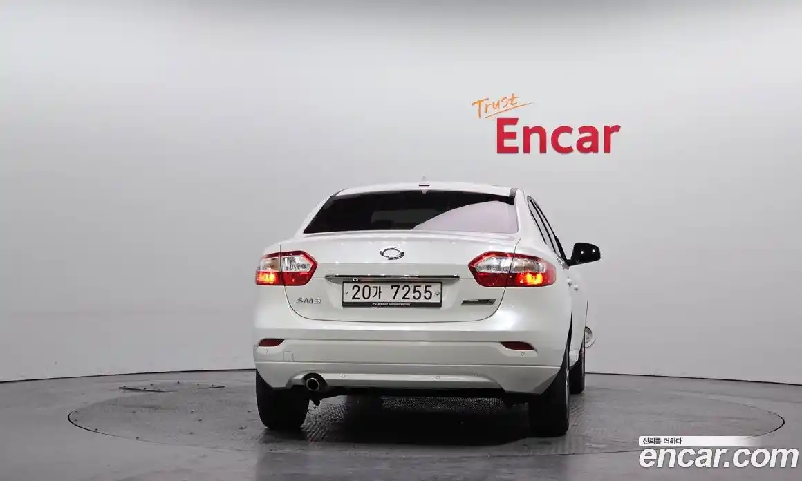 Renault SM3 2012 1.6 Автомат в Москве № 105980, фото 4