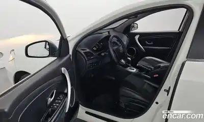 Renault SM3 2012 1.6 Автомат в Москве № 105980, миниатюра 10