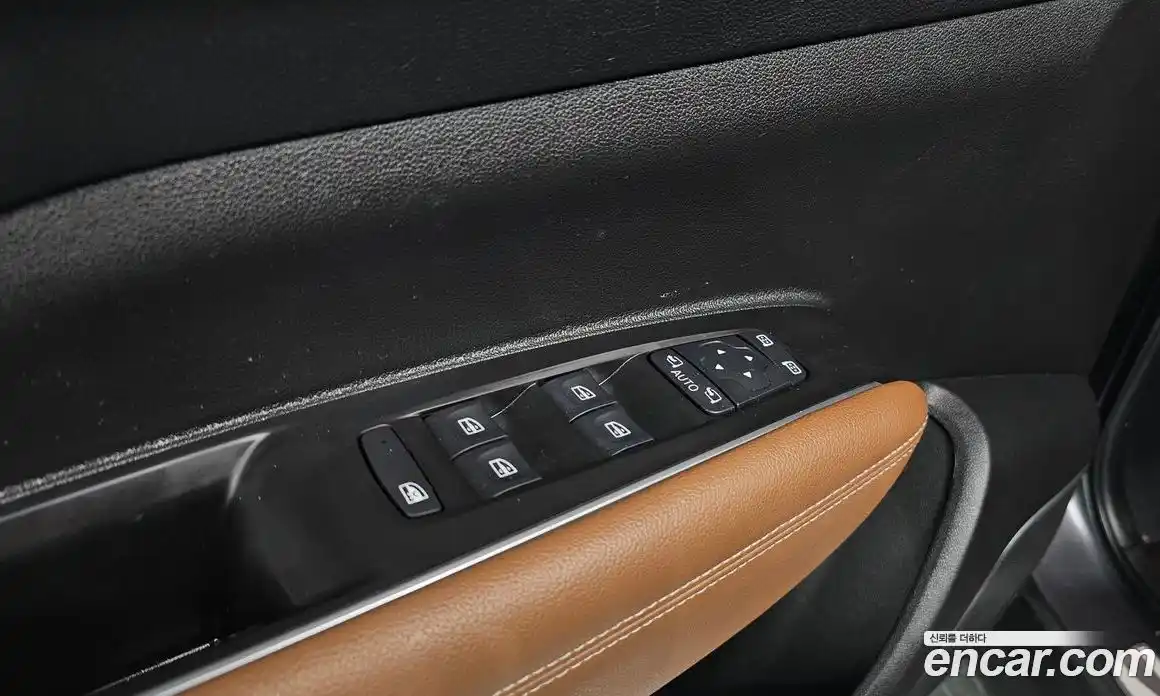 Renault QM6 2023 2.0 Автомат в Москве № 106767, фото 12