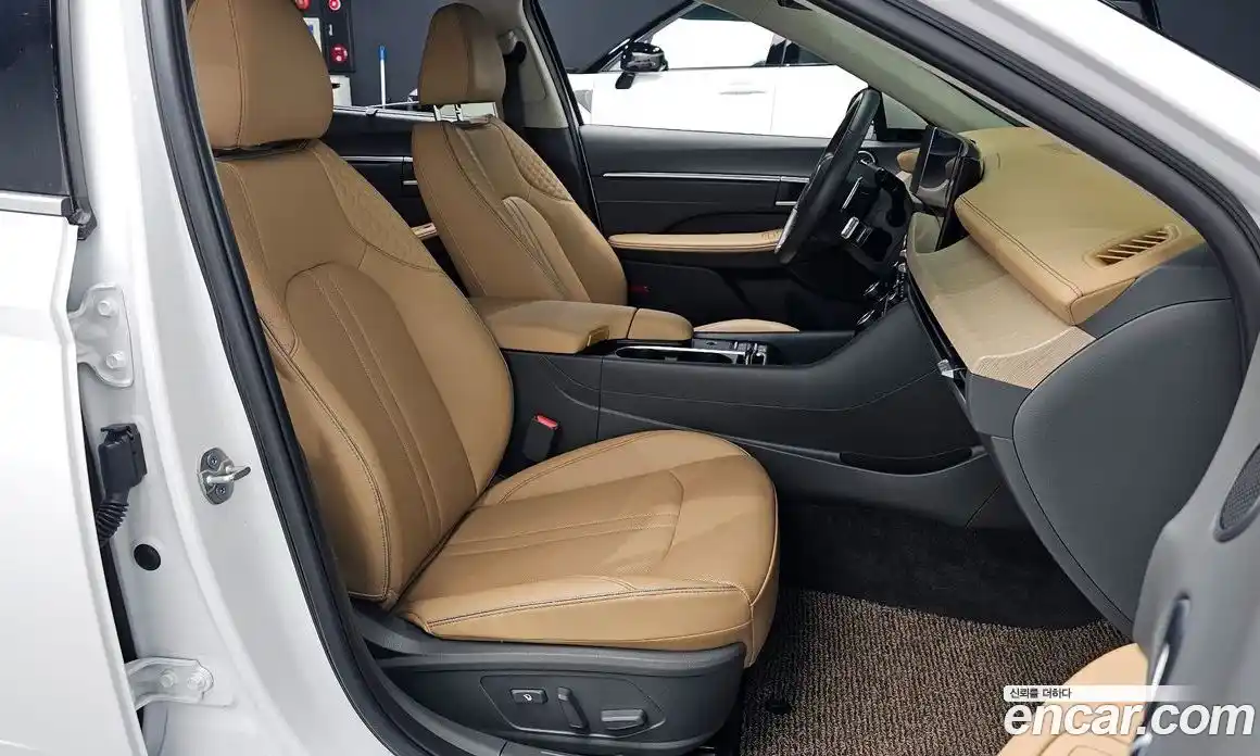 Hyundai Sonata 2025 1.6 Автомат в Москве № 109087, фото 15