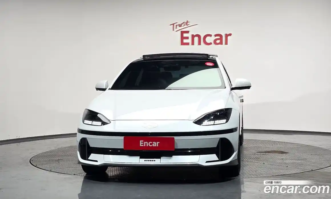 Hyundai Ioniq 6 2023 0.1 Автомат в Москве № 111957, фото 1