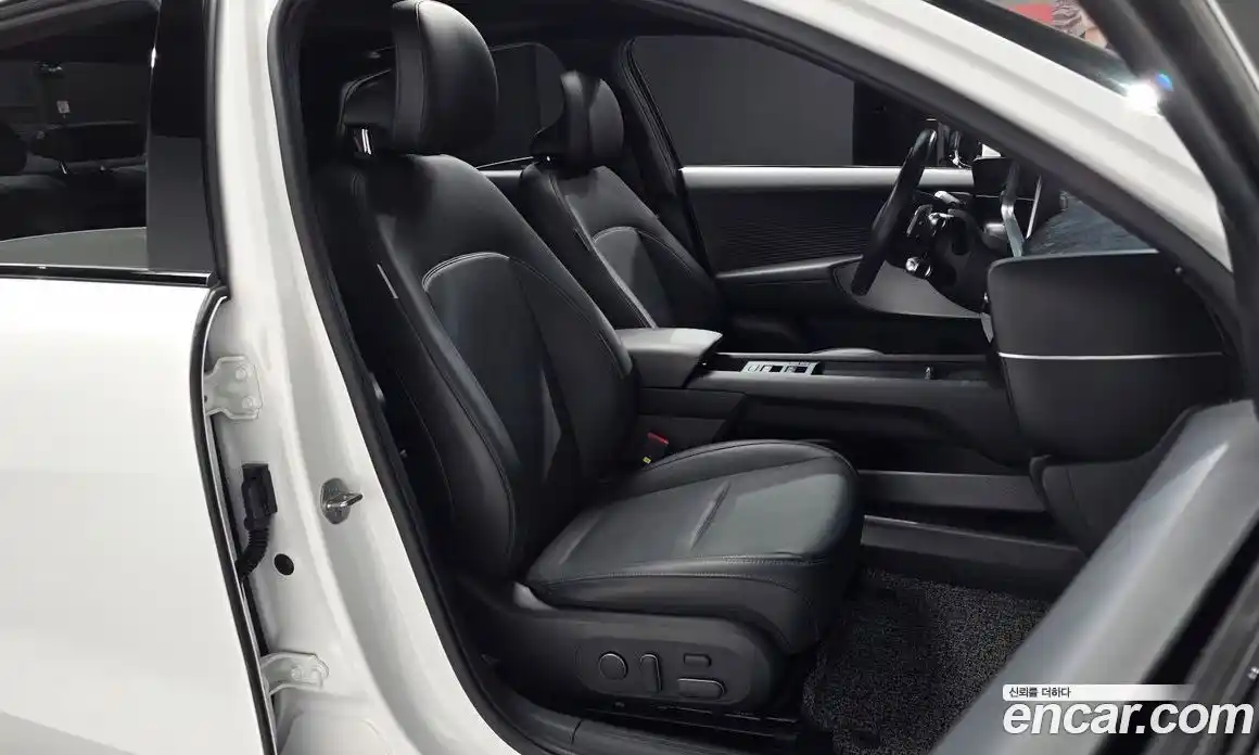 Hyundai Ioniq 6 2023 0.1 Автомат в Москве № 111957, фото 6