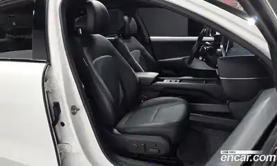 Hyundai Ioniq 6 2023 0.1 Автомат в Москве № 111957, миниатюра 6