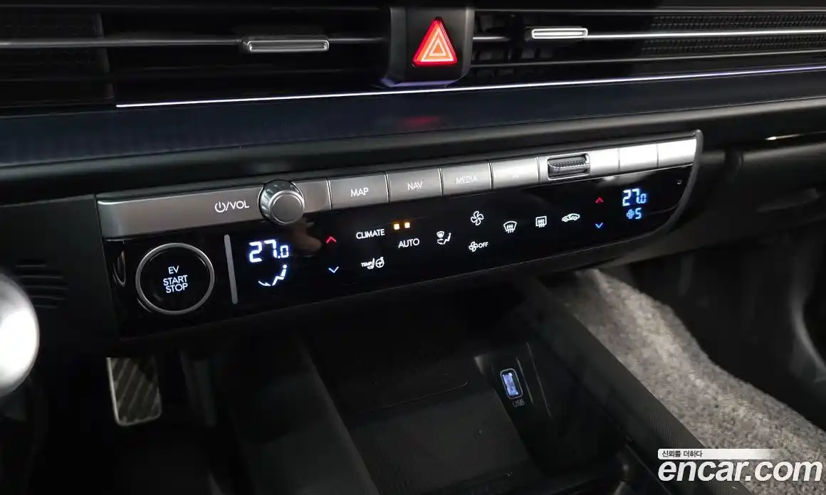 Hyundai Ioniq 6 2023 0.1 Автомат в Москве № 111957, фото 7