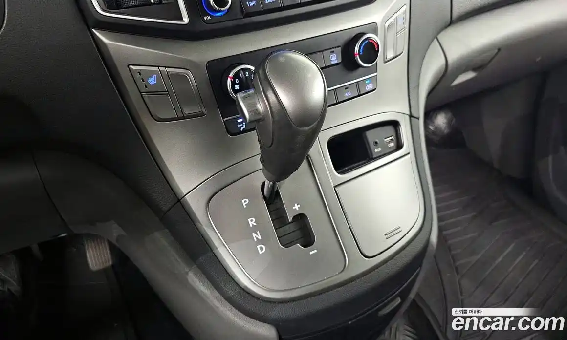 Hyundai Starex 2020 2.5 Автомат в Москве № 113464, фото 9