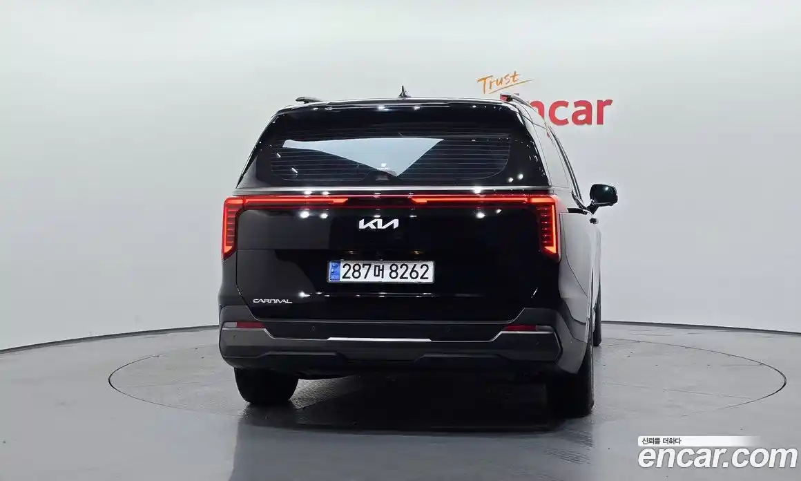 Kia Canival 2025 2.2 Автомат в Москве № 114603, фото 12