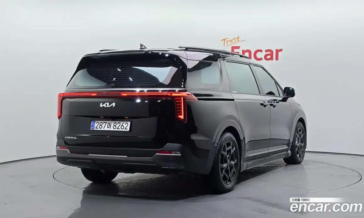 Kia Canival 2025 2.2 Автомат в Москве № 114603, фото 13