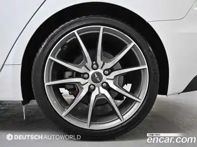 Genesis G70 2023 2.0 Автомат в Москве № 117419, миниатюра 5