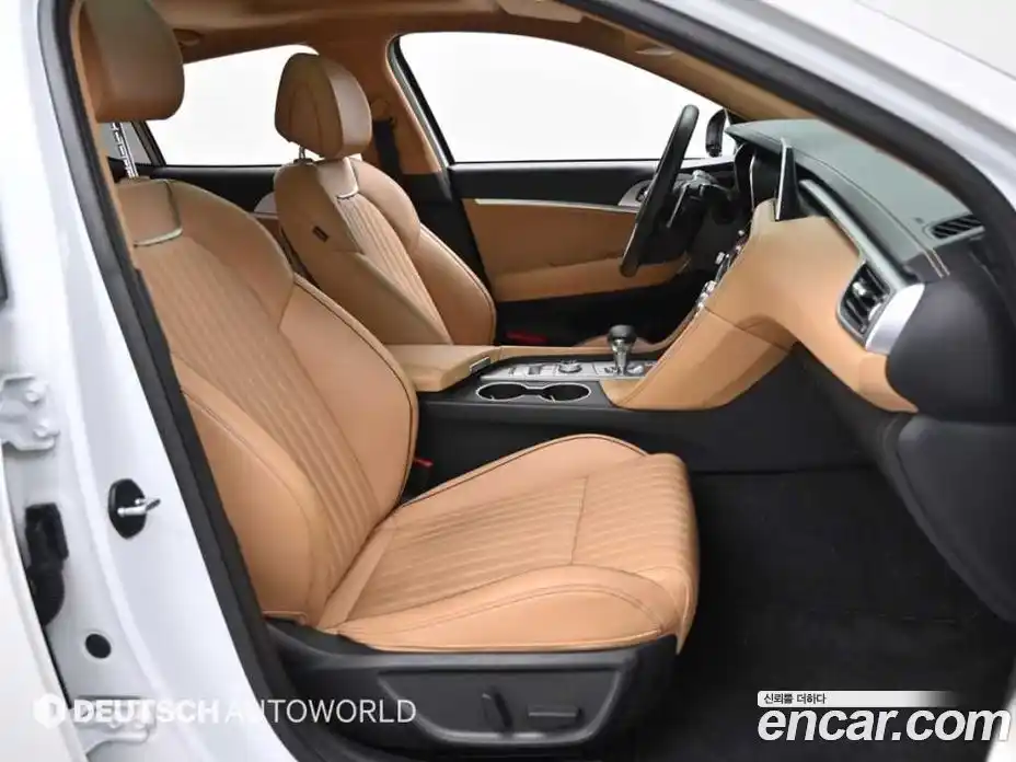 Genesis G70 2023 2.0 Автомат в Москве № 117419, фото 10