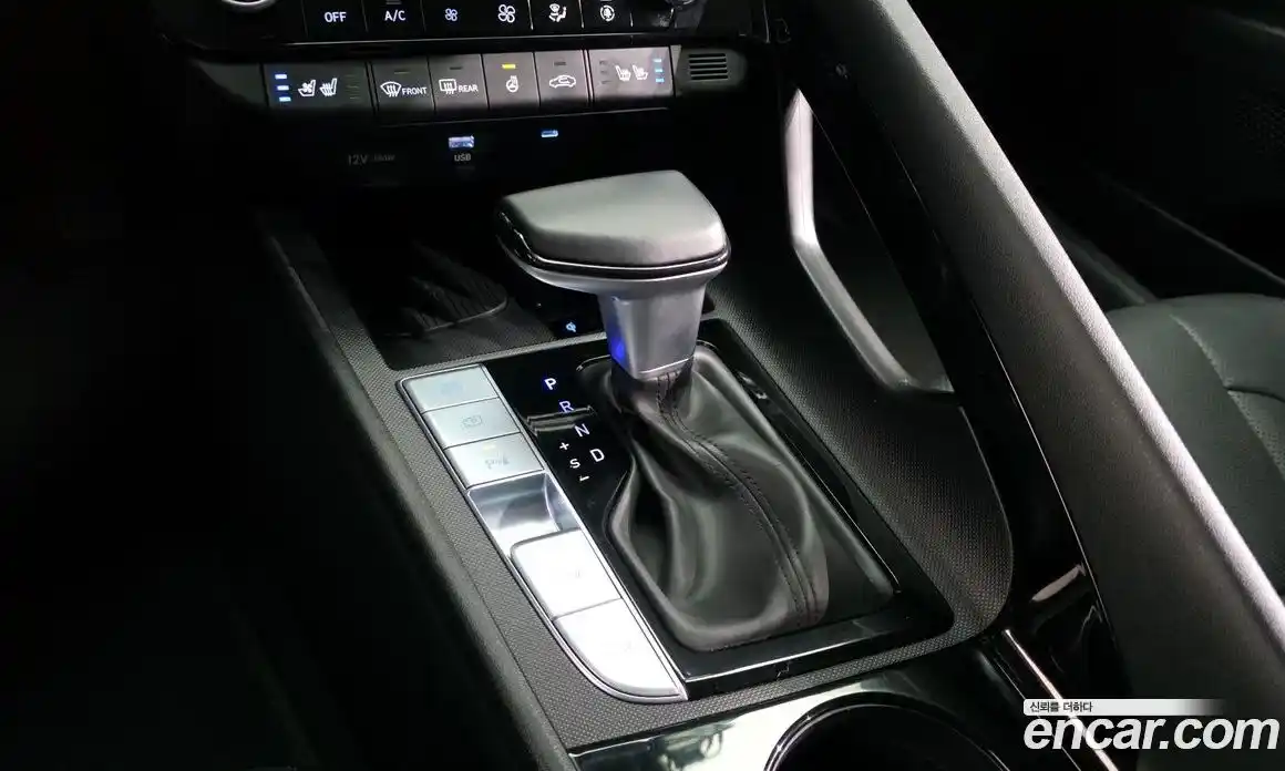 Hyundai Avante 2024 1.6 Автомат в Москве № 119565, фото 11