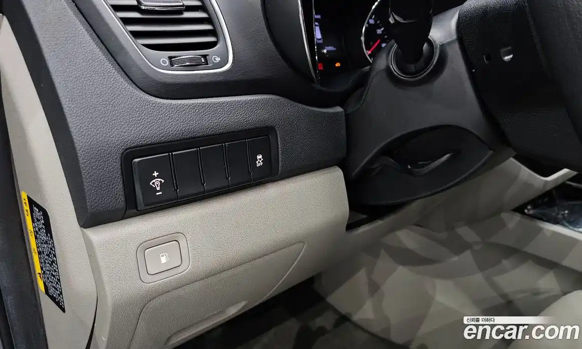 Kia Canival 2020 2.2 Автомат в Москве № 120607, фото 9