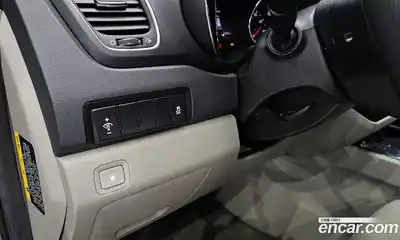 Kia Canival 2020 2.2 Автомат в Москве № 120607, миниатюра 9