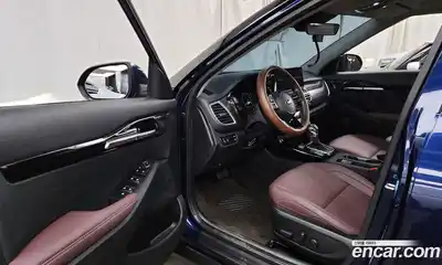 Kia Seltos 2022 1.6 Автомат в Москве № 120731, миниатюра 4