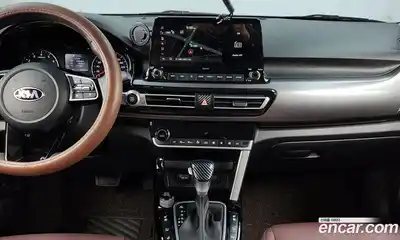 Kia Seltos 2022 1.6 Автомат в Москве № 120731, миниатюра 8