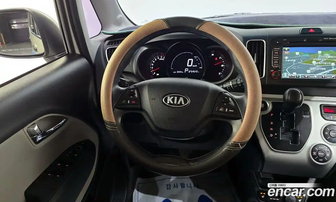 Kia Ray 2017 1.0 Автомат в Москве № 120776, фото 14