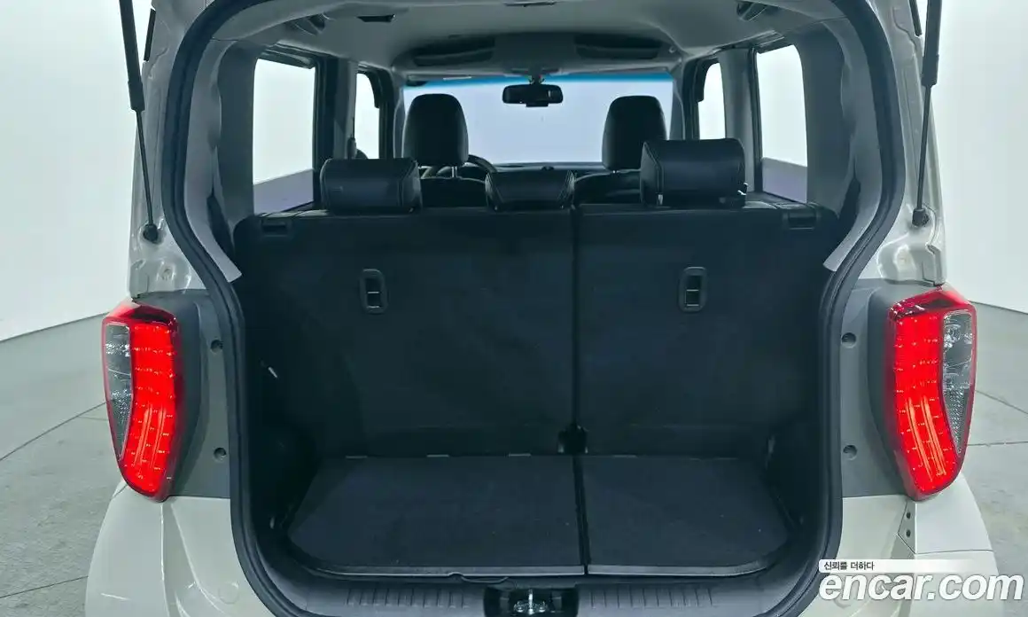 Kia Ray 2017 1.0 Автомат в Москве № 120776, фото 20