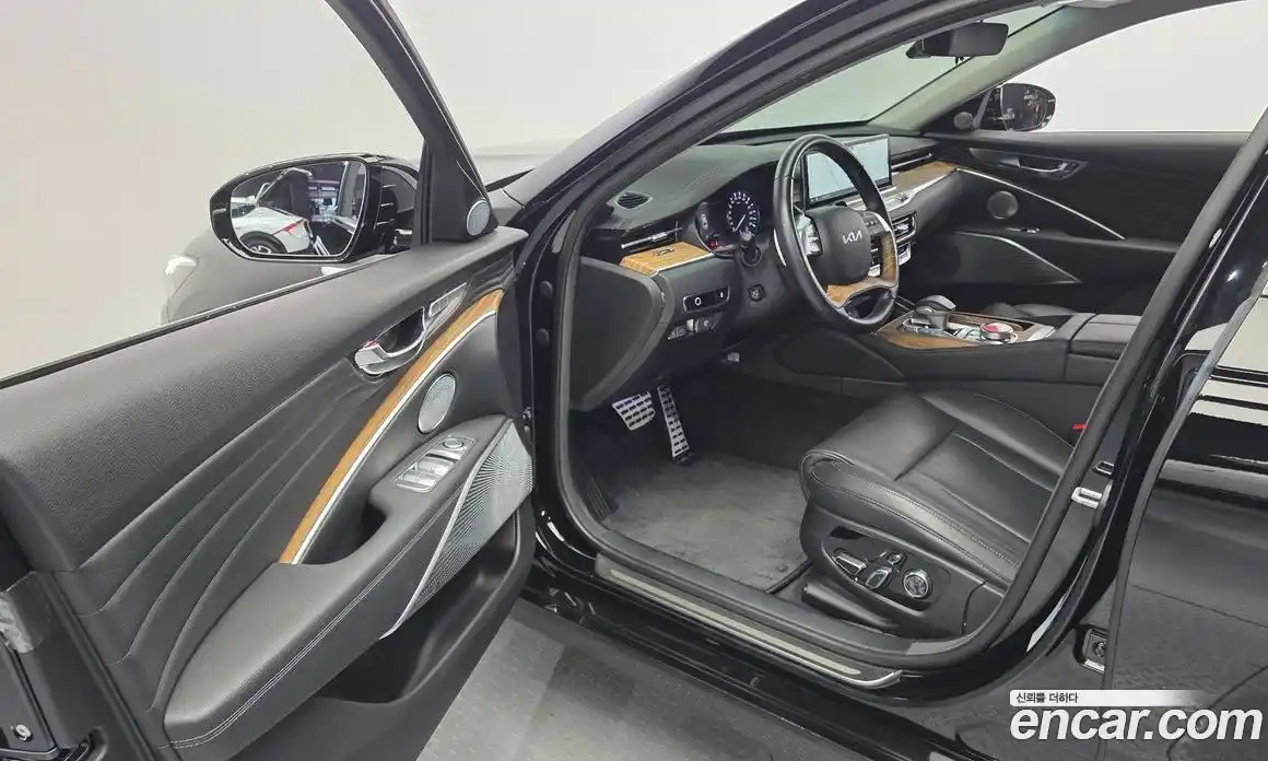 Kia K9 2023 3.8 Автомат в Москве № 121624, фото 11